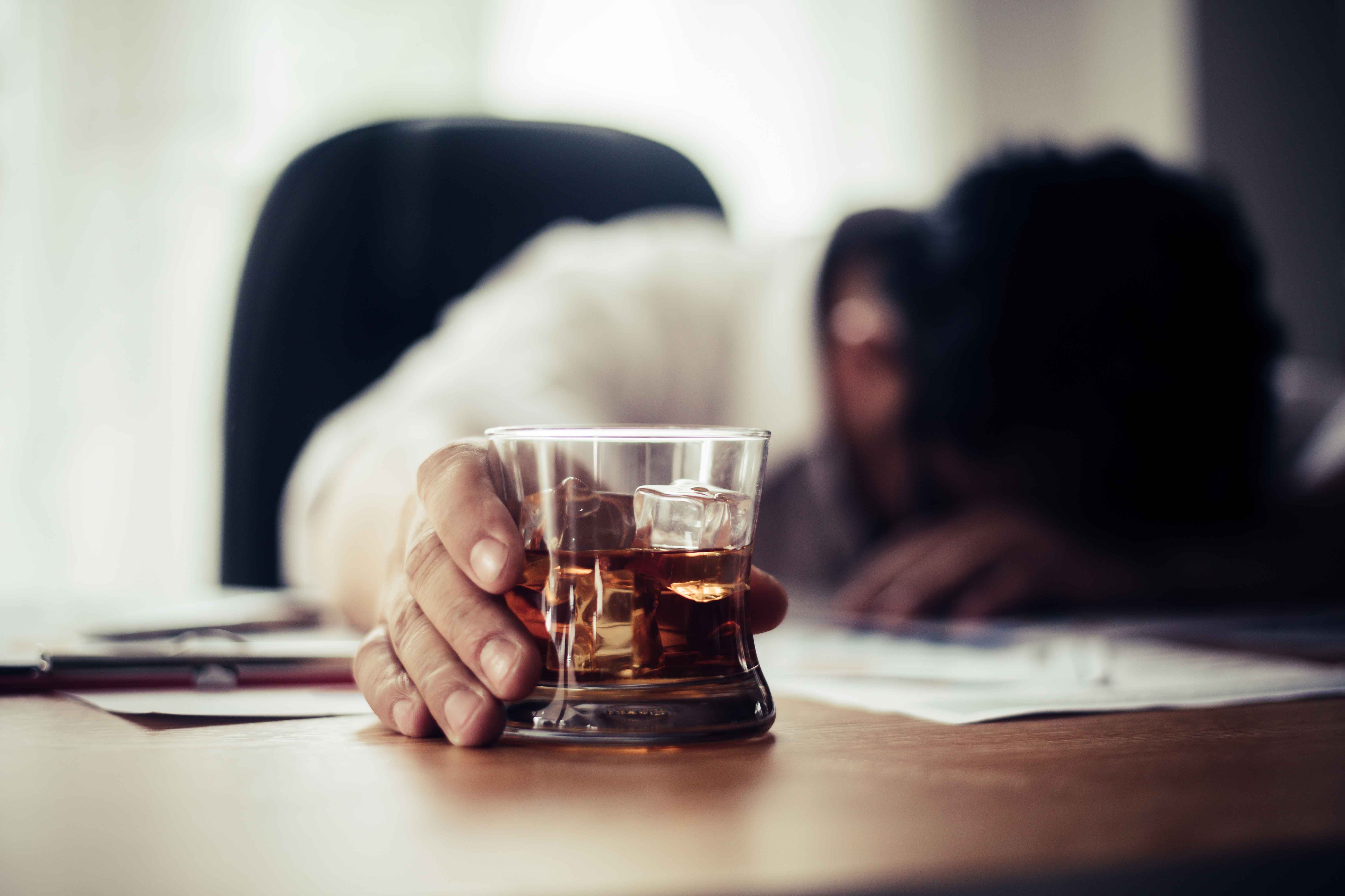 De invloed van alcohol op je werkprestaties