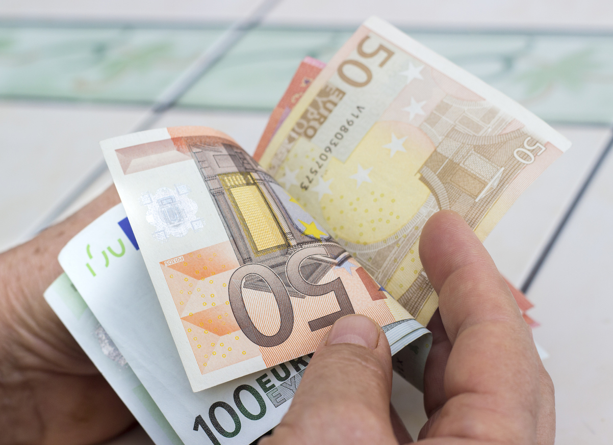 Minder geldautomaten actief door personeelstekort